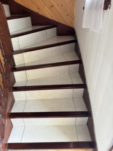 carrelage escalier 2 - Saint-renan Brest